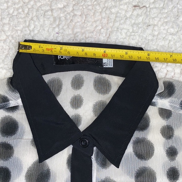 FOX !! Dress shirt!! Loose fitting Xsmall - Picture 10 of 15
